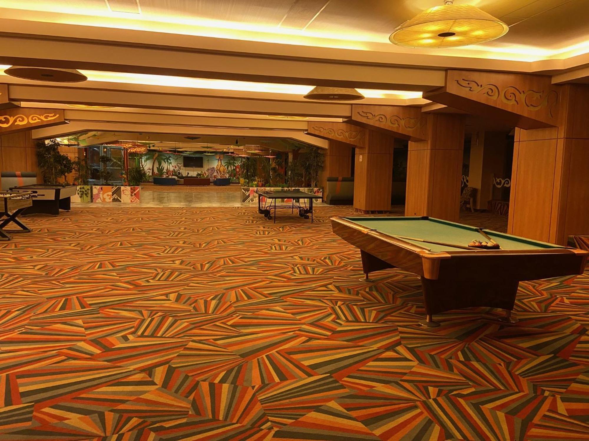 Aparthotel Rin Grand Residence Bukarest Exteriör bild
